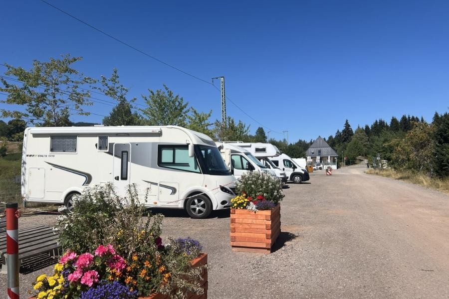 Bild Wohnmobilstellplatz Wohnmobilstellplatz in Altglashütten mit Wohnmobil